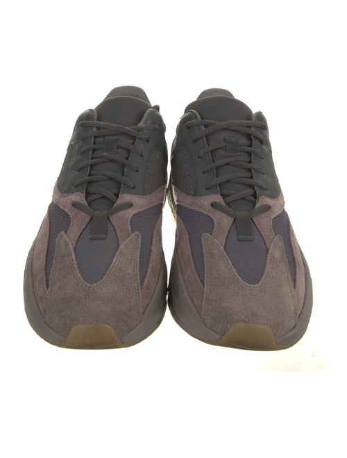 adidas Yeezy Boost 700 'Mauve' Sneakers