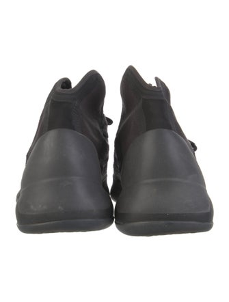 adidas Yeezy Quantum 'Onyx' Sneakers