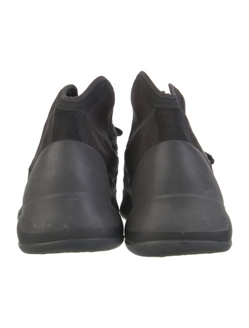 adidas Yeezy Quantum 'Onyx' Sneakers