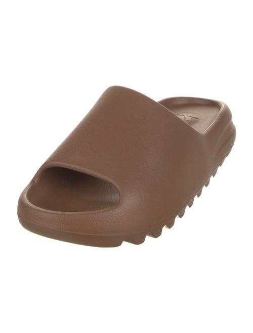 adidas Yeezy Rubber Slides