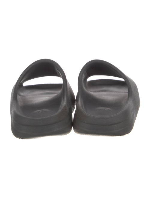 adidas Yeezy 2022 Onyx Slides