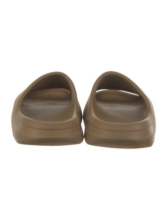 adidas Yeezy 2021 Rubber Slides