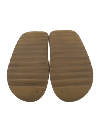 adidas Yeezy 2021 Rubber Slides