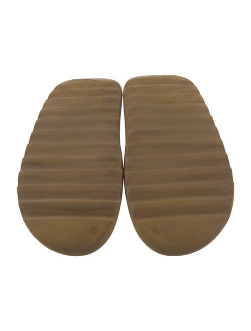 adidas Yeezy 2021 Rubber Slides