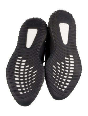 adidas Yeezy Boost 350 V2 Sneakers