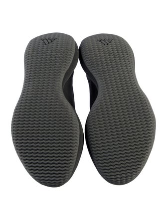 adidas Yeezy 2022 Athletic Sneakers