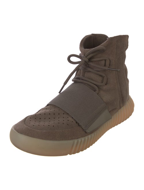 adidas Yeezy Boost 750 'Chocolate' Sneakers