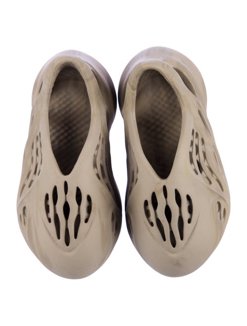 adidas Yeezy Infants Stone Sage Foam RNR