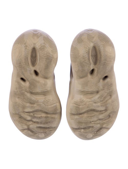 adidas Yeezy Infants Stone Sage Foam RNR