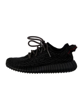 adidas Yeezy Boost 350 Pirate Black Sneakers