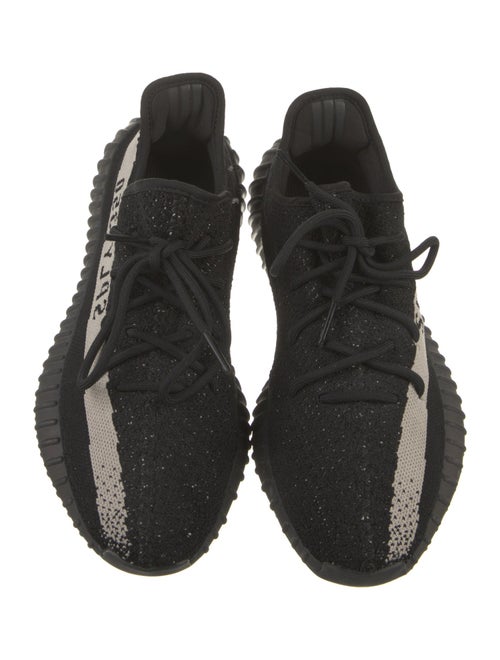 adidas Yeezy Boost 350 V2 'Core Black' Sneakers