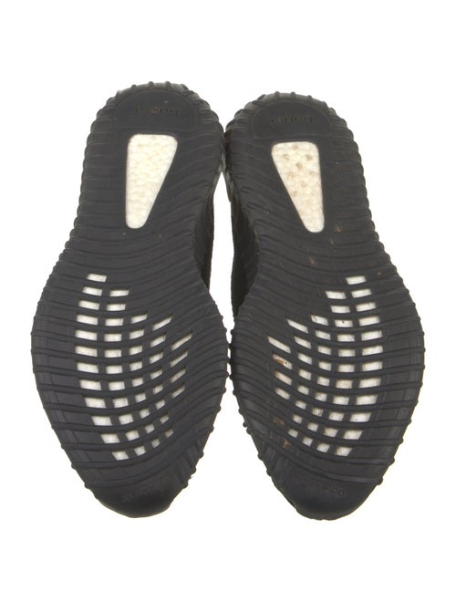 adidas Yeezy Boost 350 V2 'Core Black' Sneakers