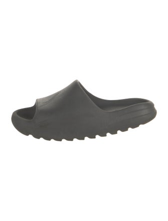 adidas Yeezy Rubber Slides