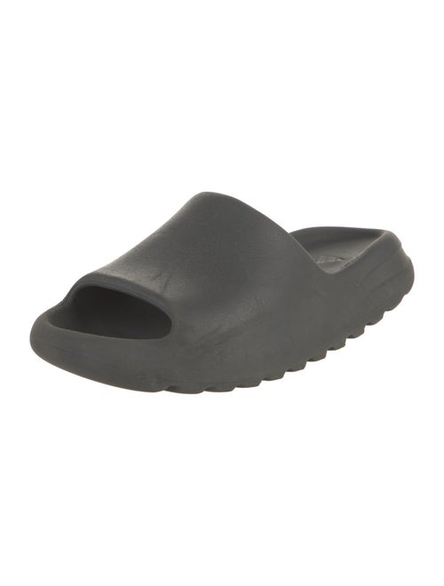 adidas Yeezy Rubber Slides