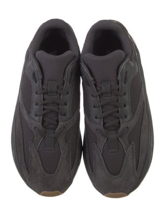 adidas Yeezy Boost 700 Utility Black Sneakers