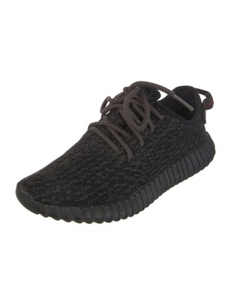 adidas Yeezy Boost 350 Pirate Black Sneakers