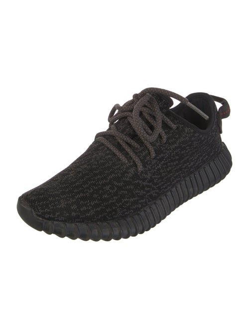 adidas Yeezy Boost 350 Pirate Black Sneakers