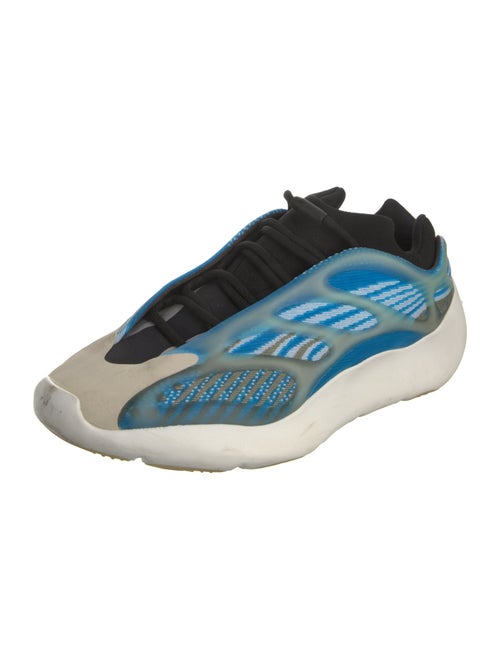 adidas Yeezy 700 V3 Arzareth Sneakers