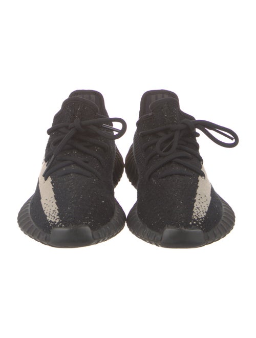 adidas Yeezy Boost 350 V2 'Core Black' Sneakers