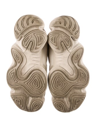 adidas Yeezy 500 Sneakers