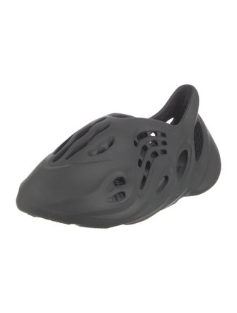 adidas Yeezy Foam RNR Carbon Athletic Sneakers