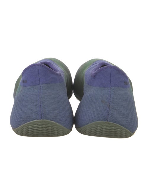 adidas Yeezy 2022 Colorblock Pattern Sock Sneakers