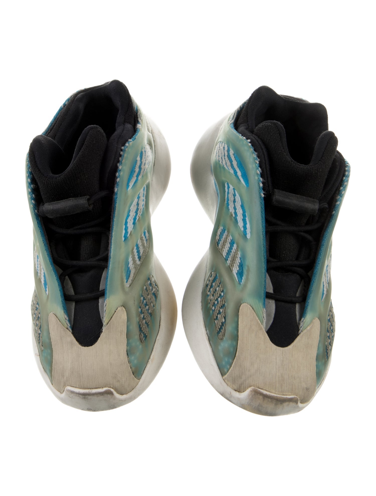 adidas Yeezy 700 V3 Arzareth