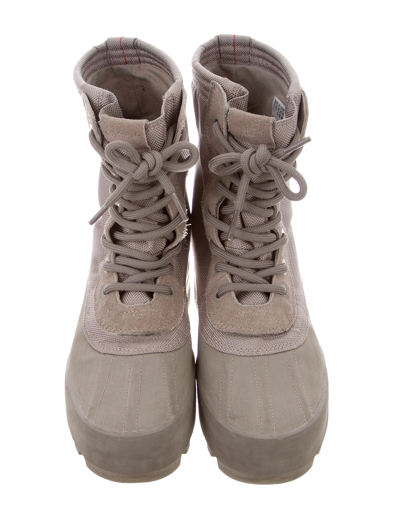 Yeezy 950 W Boots - Shoes - WYEEZ20586 | The RealReal