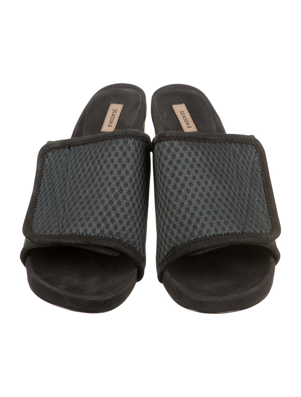 yeezy shoes sandals