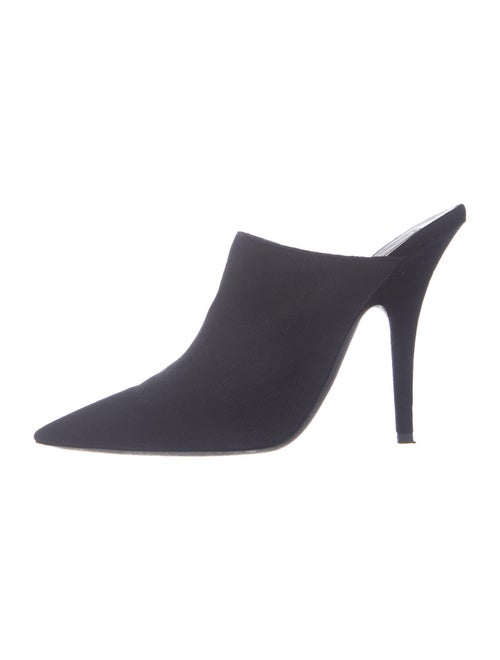 Yeezy Mules Black