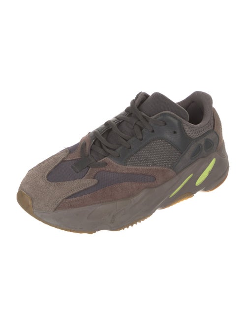 adidas Yeezy Boost 700 Mauve Athletic Sneakers
