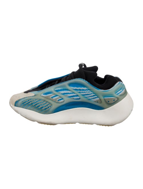 adidas Yeezy 700 V3 'Arzareth' Athletic Sneakers