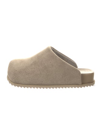 Yume Yume Suede Mules
