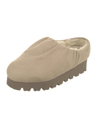 Yume Yume Suede Mules
