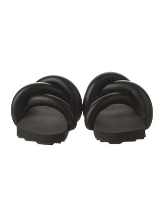 Yume Yume Leather Slides