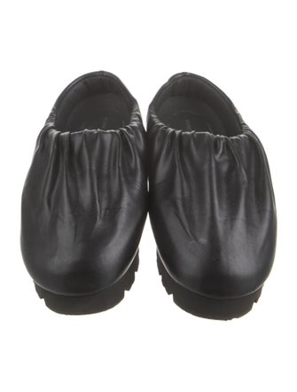 Yume Yume Leather Slides