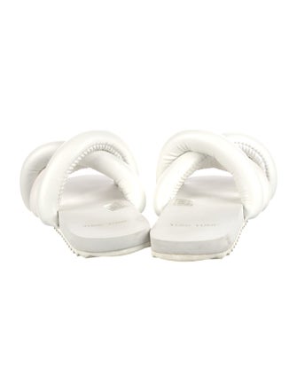 Yume Yume Leather Slides