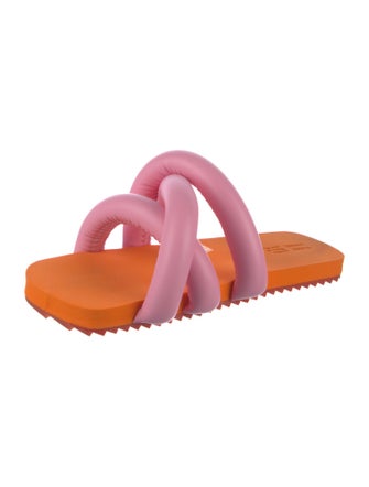 Yume Yume Leather Slides
