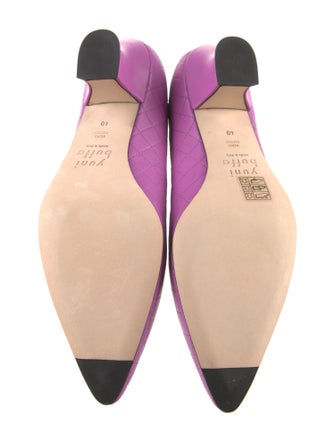Yuni Buffa Leather Pumps