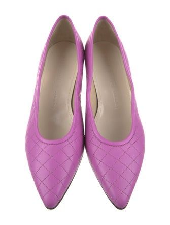 Yuni Buffa Leather Pumps