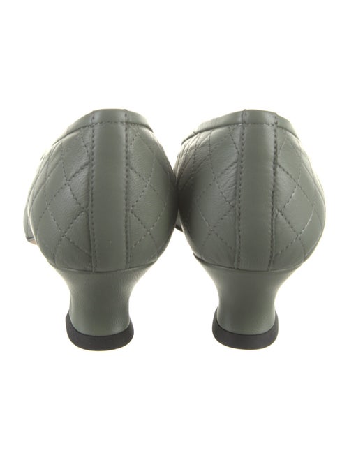 Yuni Buffa Leather Pumps