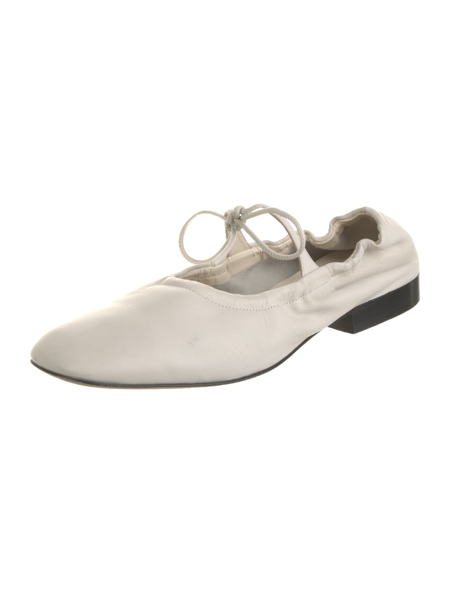 Yuni Buffa Leather Ballet Flats