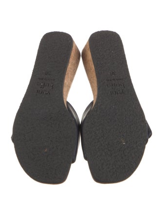 Yuni Buffa Leather Slides