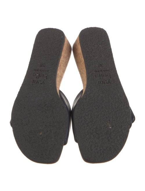 Yuni Buffa Leather Slides