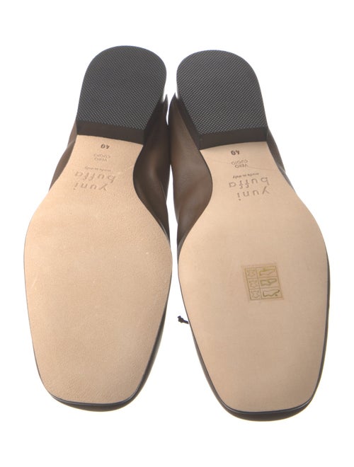 Yuni Buffa Leather Loafers