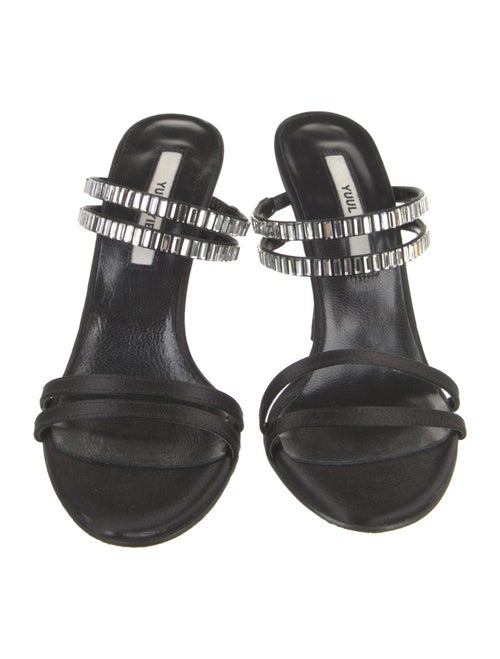 Yuul Yie Satin Printed Slides