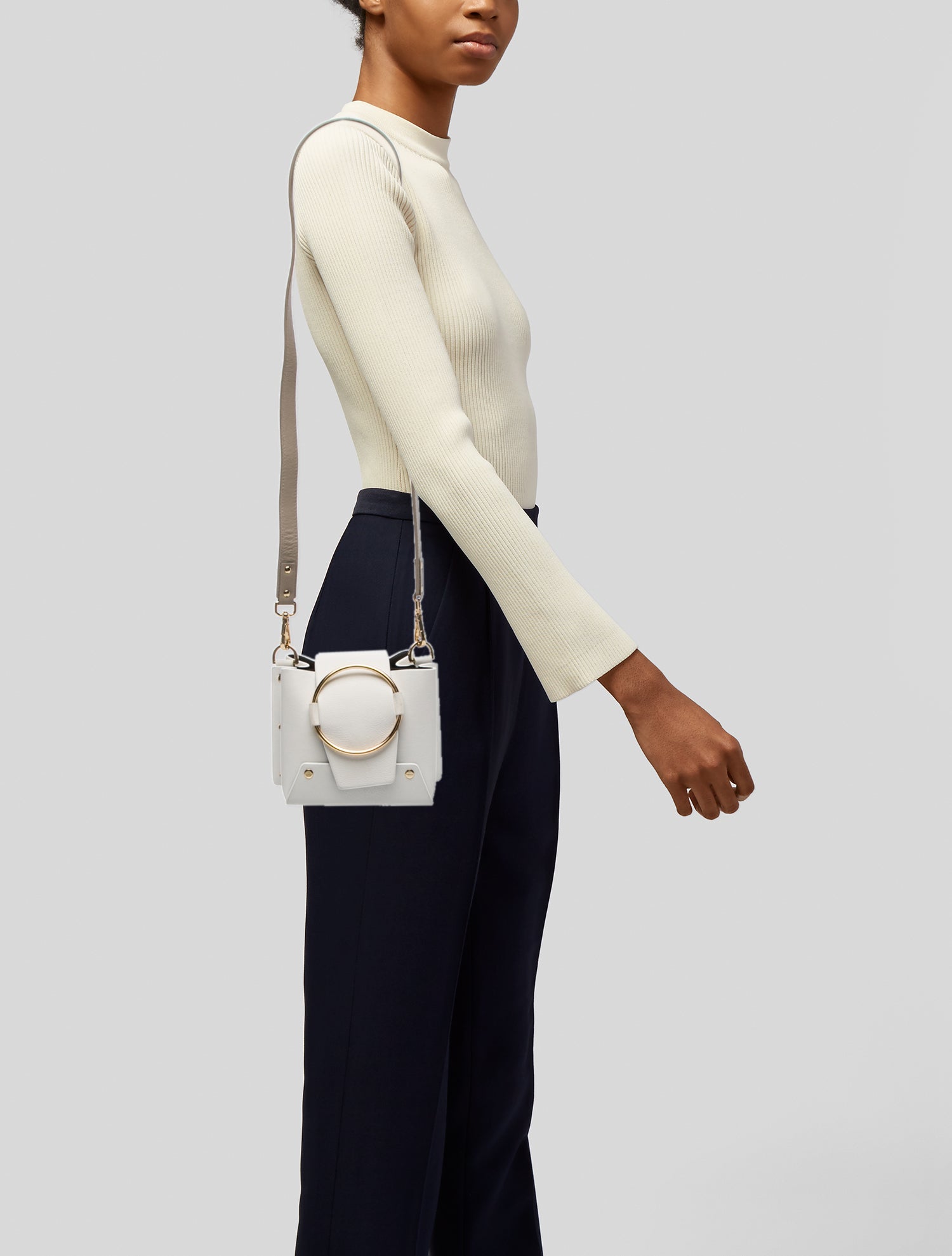 yuzefi Leather Top Handle Bag