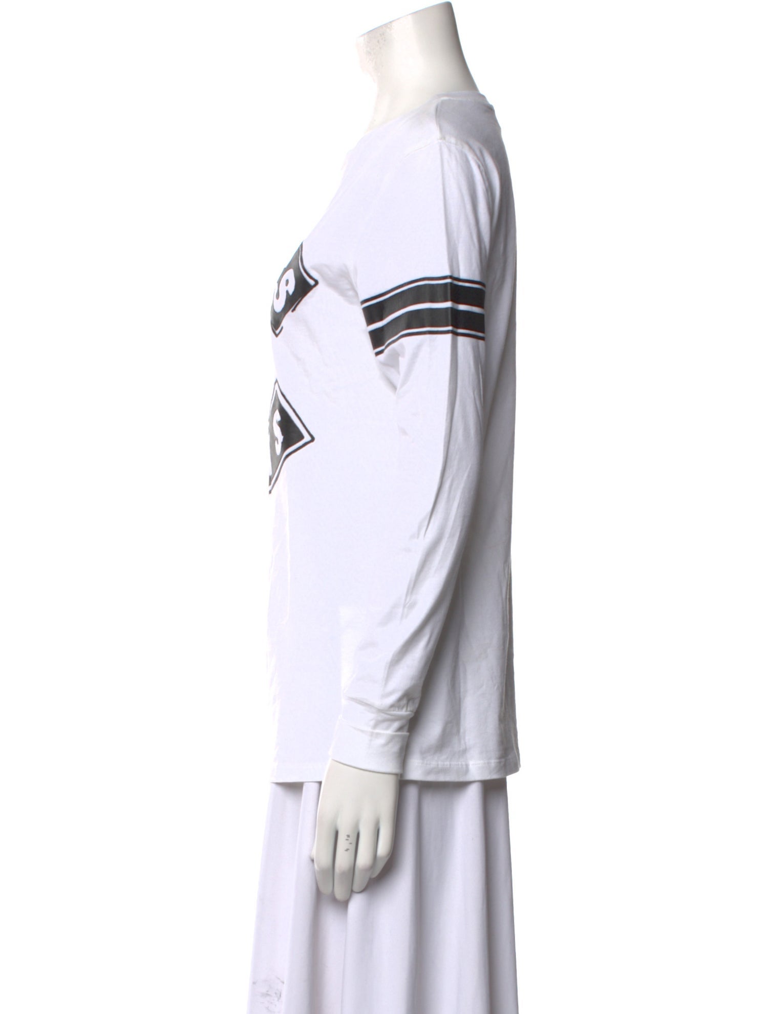 Être Cécile Graphic Print Crew Neck T-Shirt