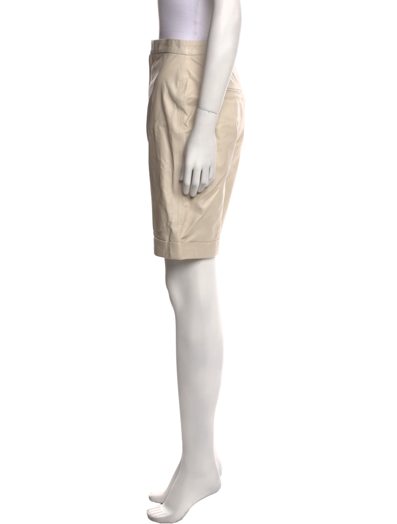 Zeynep Arçay Lamb Leather Knee-Length Shorts