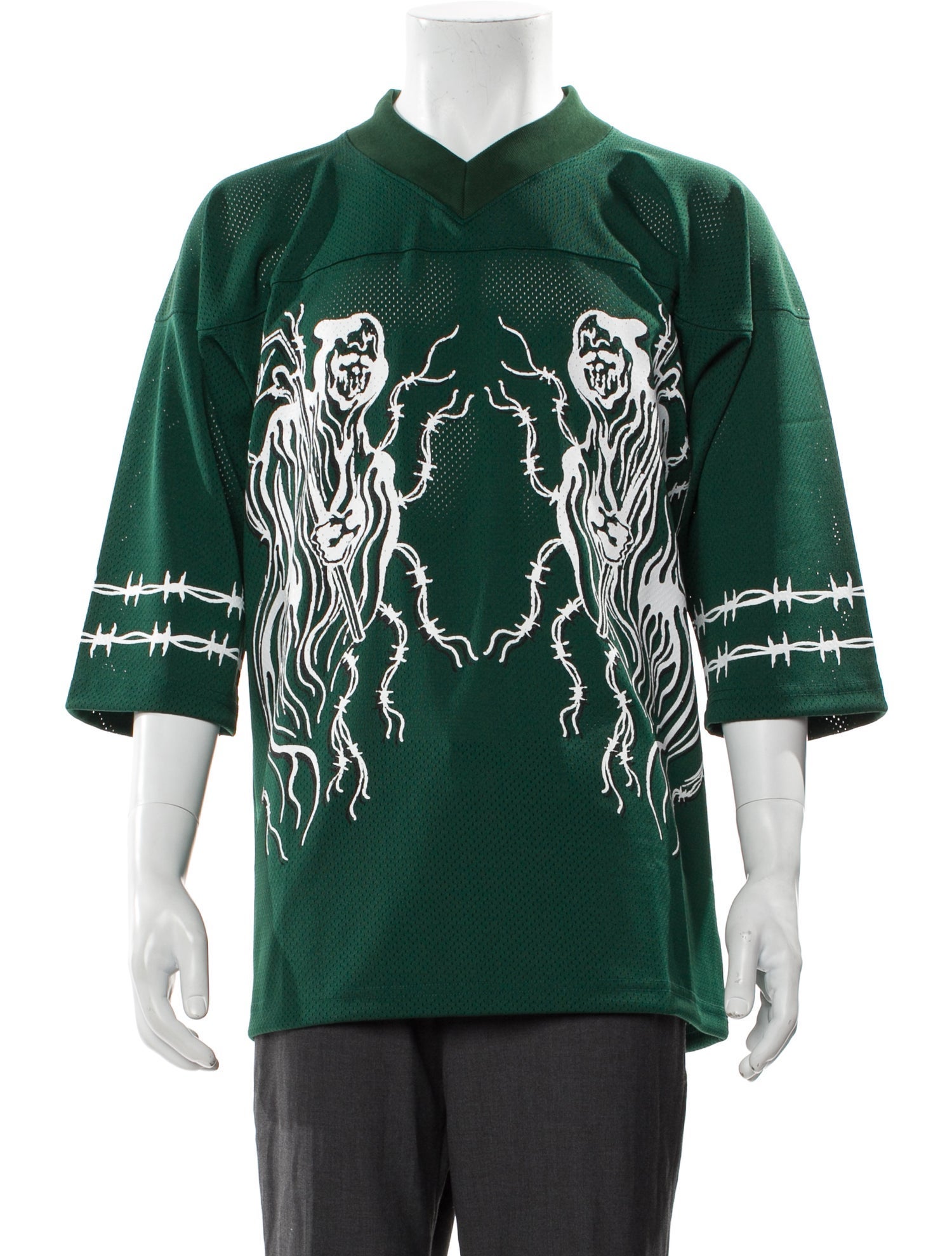 Warren Lotas Graphic Print V-Neck T-Shirt w/ Tags